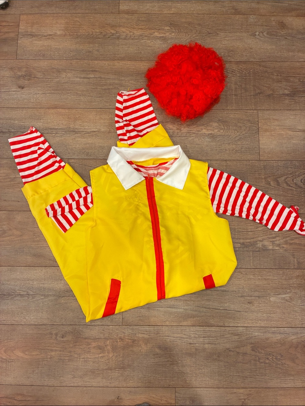 Adult Ronald McDonald Costume-small